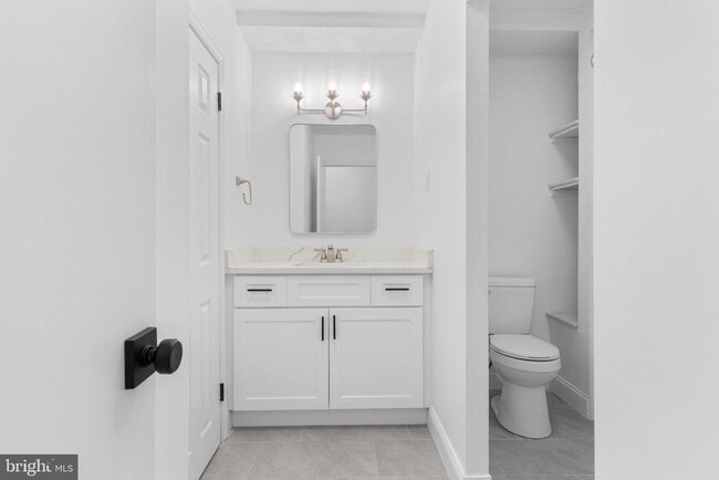 Building Photo - 4930 West Chester Pike