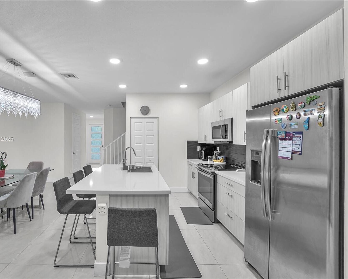 Building Photo - 15850 NW 91st Ct