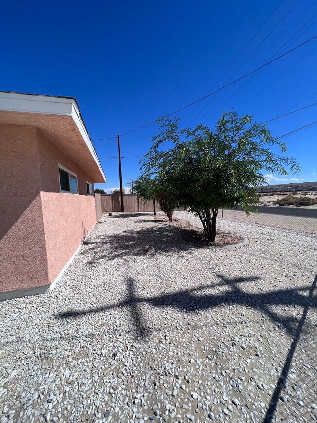 Building Photo - 27860 Waterman Rd