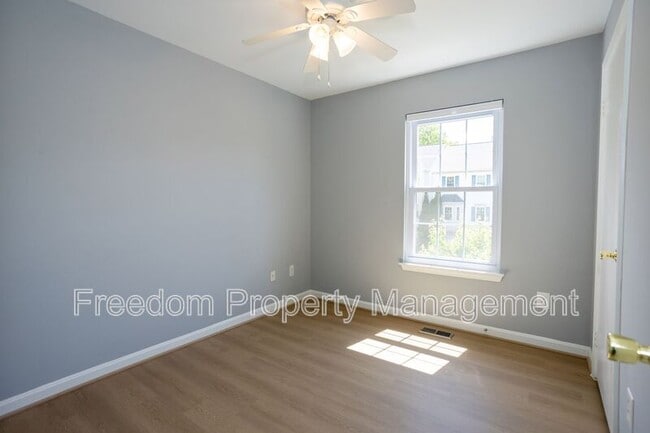 Building Photo - 17286 Wexford Loop