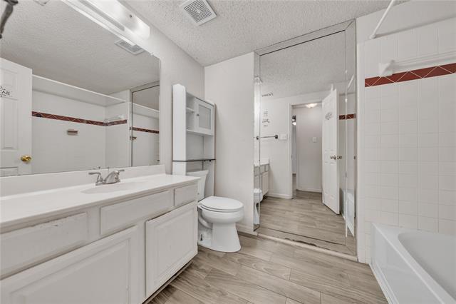 Building Photo - 8404 Whispering Creek Trail