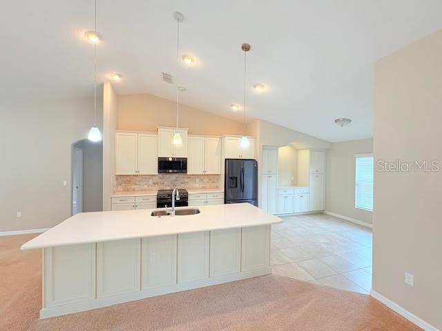 Building Photo - 9 Lewis Pl