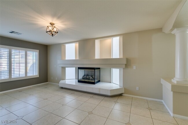 Building Photo - 685 Lynmar Ct