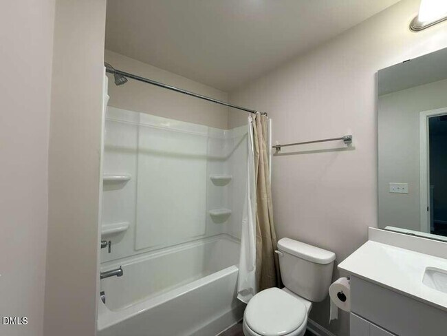 Building Photo - 926 Clearhaven Ln