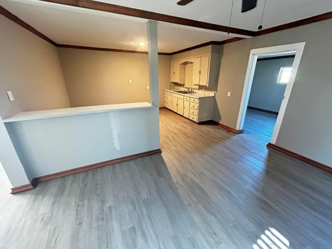 Building Photo - Renovated 3 Bed, 2 Bath Home in Bonham!