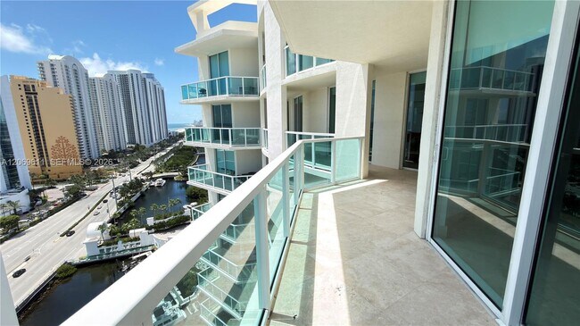 Building Photo - 150 Sunny Isles Blvd