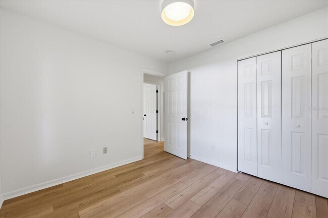 Building Photo - 2802 W North A St