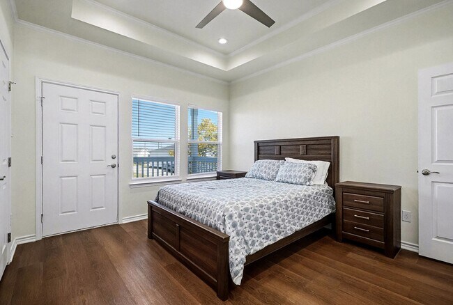 Building Photo - 3521 Avenue N 1/2 Rear