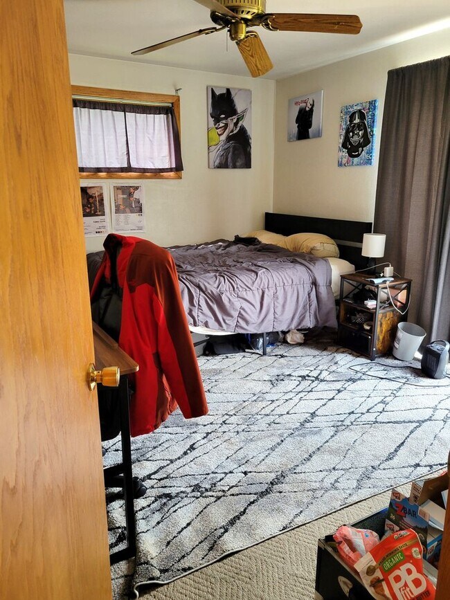 Building Photo - Single Family Home