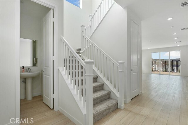 Building Photo - 27273 Debut Pl
