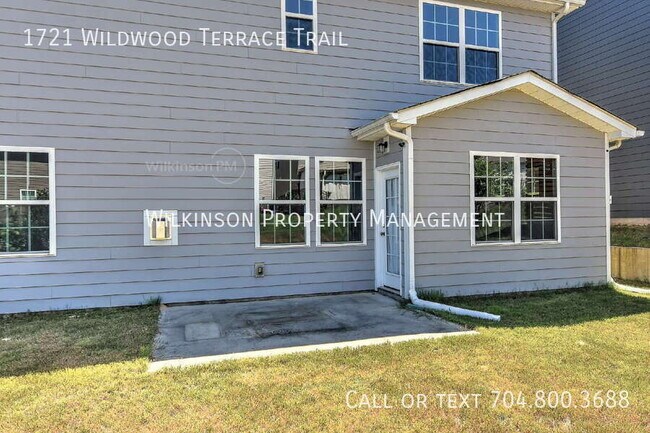 Building Photo - 1721 Wildwood Terrace Trl
