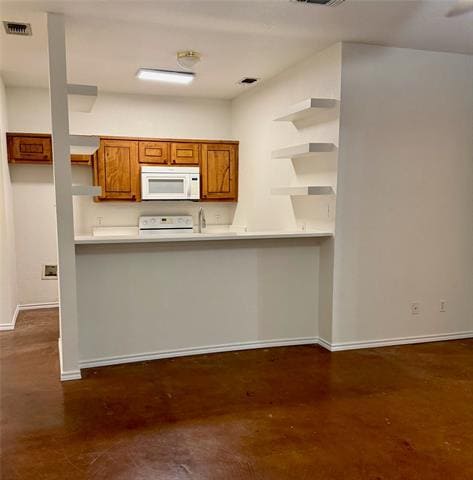 Building Photo - 954 E 3rd St