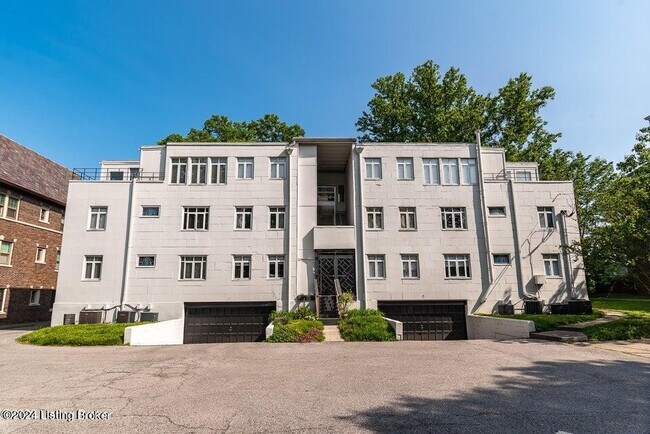 Building Photo - 2039 Douglass Blvd