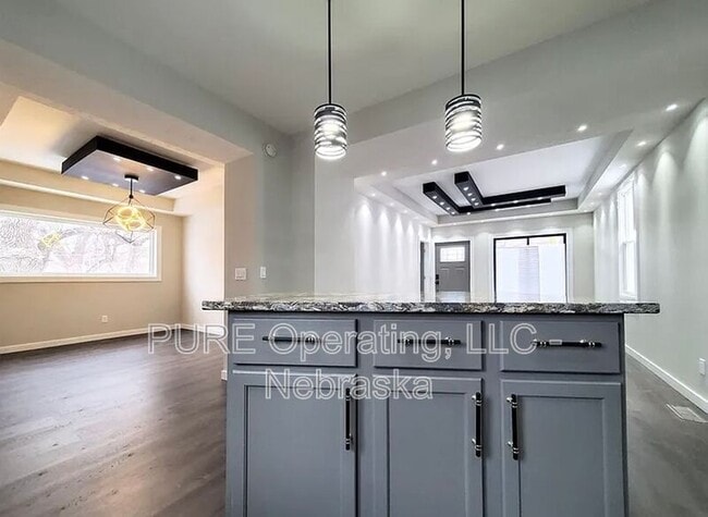 Building Photo - 1402 Dorcas St