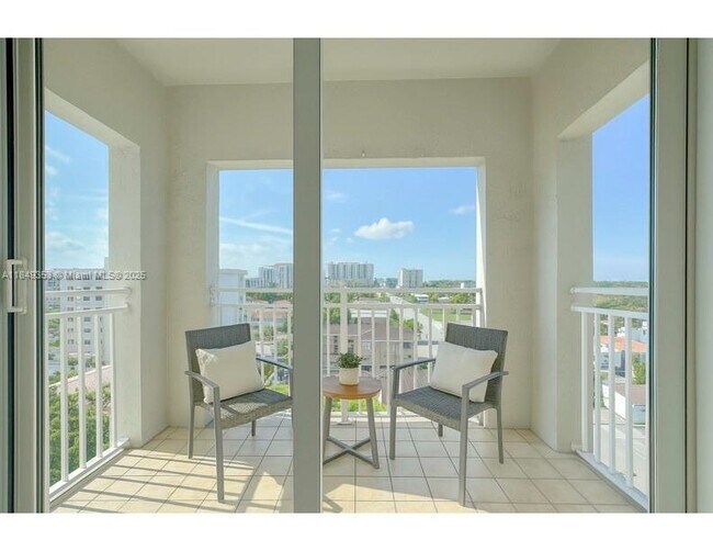 Building Photo - 50 Menores Ave
