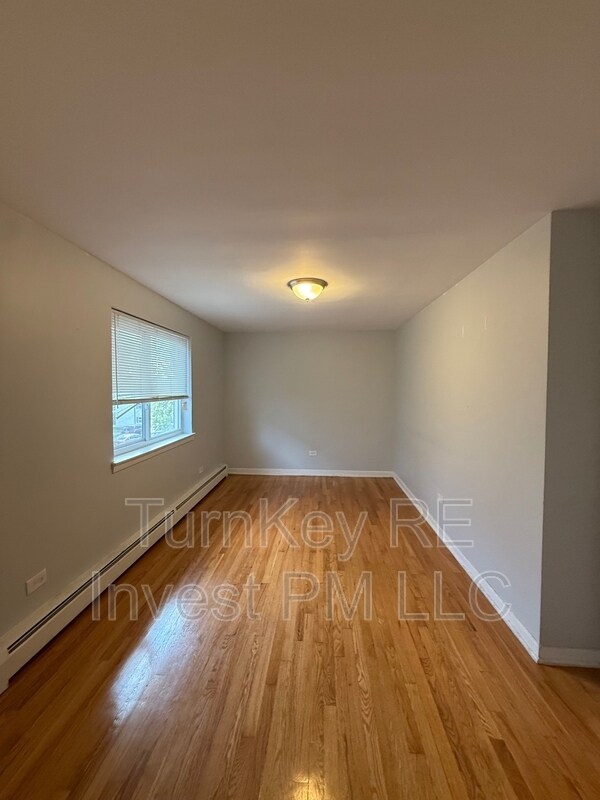 Building Photo - 2124 14th Ave