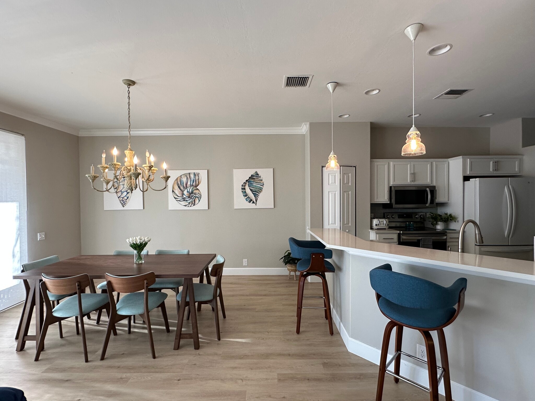 Building Photo - 8899 Bristol Bnd