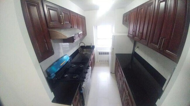 Primary Photo - 2 bedroom in New York NY 10013