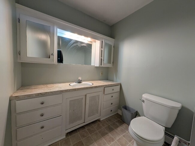 Building Photo - 116 High St