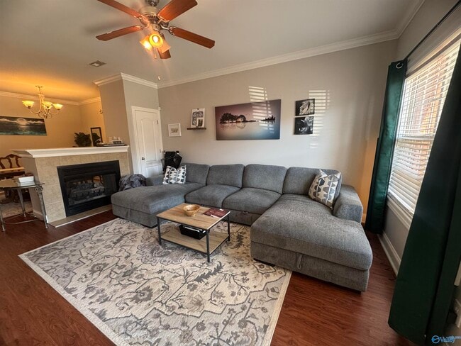 Building Photo - 468 Shamrock Dr