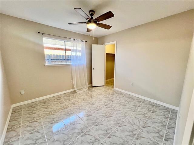 Building Photo - 107 Dixie Cir