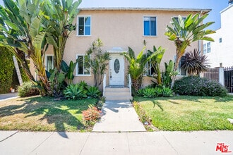 Building Photo - 1363 Hauser Blvd