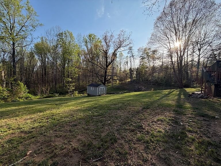 Building Photo - 1437 Dudley Mountain Rd