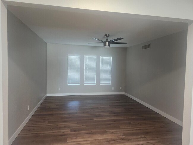 Building Photo - 2267 E Caballero Cir