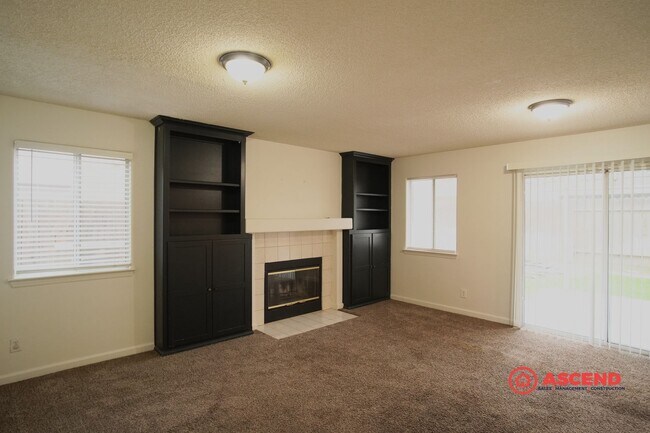 Building Photo - Beautiful 3 bedroom home in Northwest Bakersfield!!