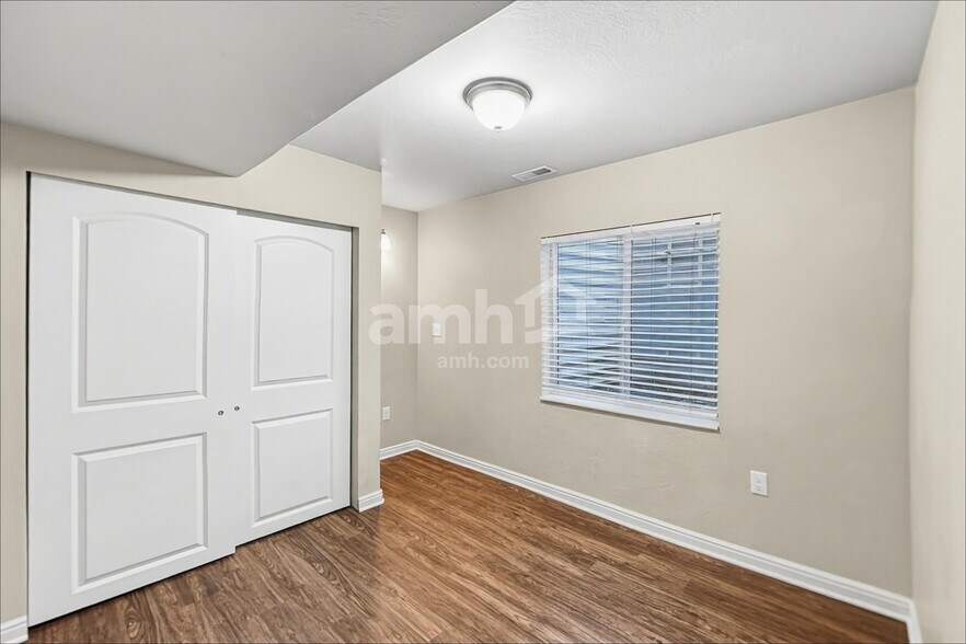 Building Photo - 228 Cedar Grove Ln