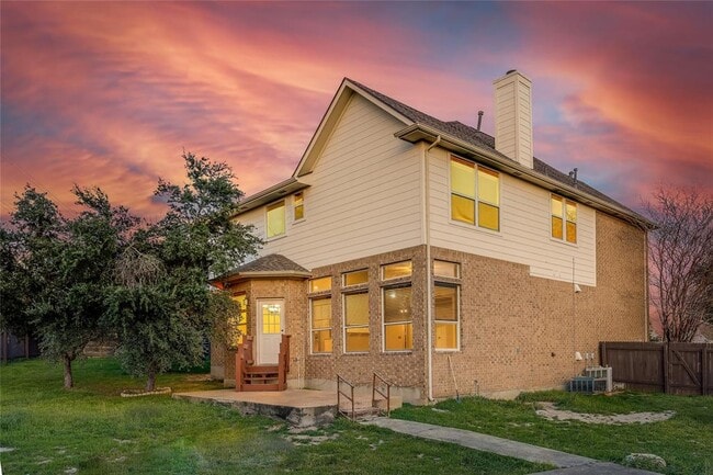 Building Photo - 9200 Hurley Cove