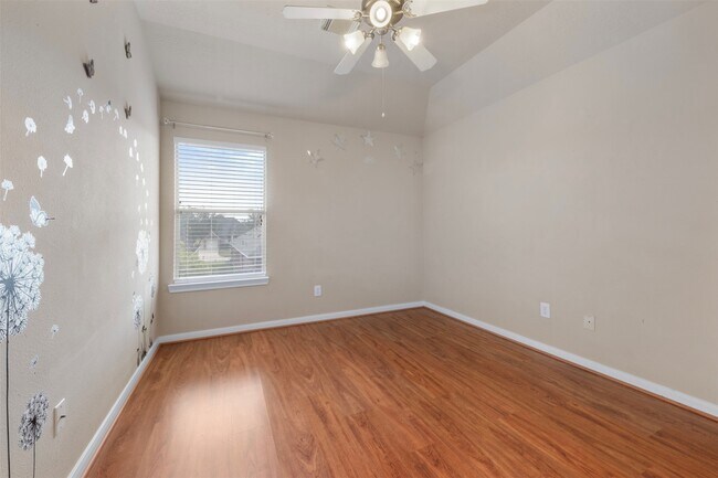 Building Photo - 13907 Normandy Ct