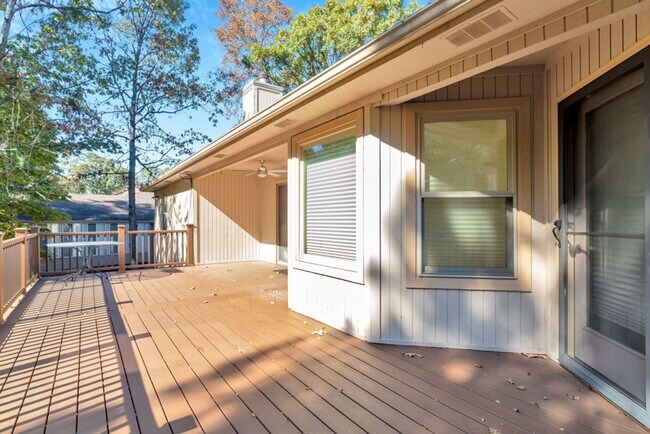 Building Photo - Beautiful 3-bedroom 2 bath Home in Bella V...