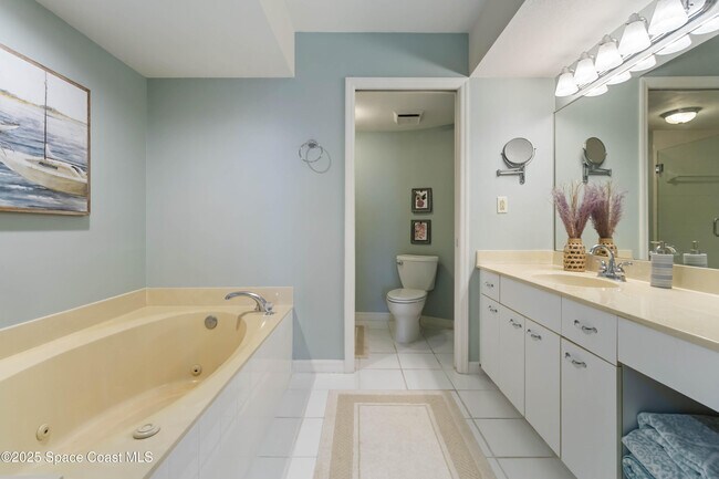 Building Photo - 215 Ballyshannon St