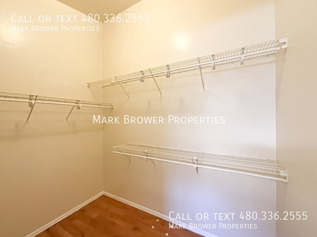 Building Photo - 11031 E Arbor Ave