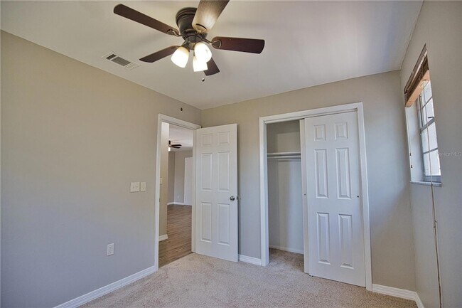 Building Photo - 1056 Venetian Pkwy
