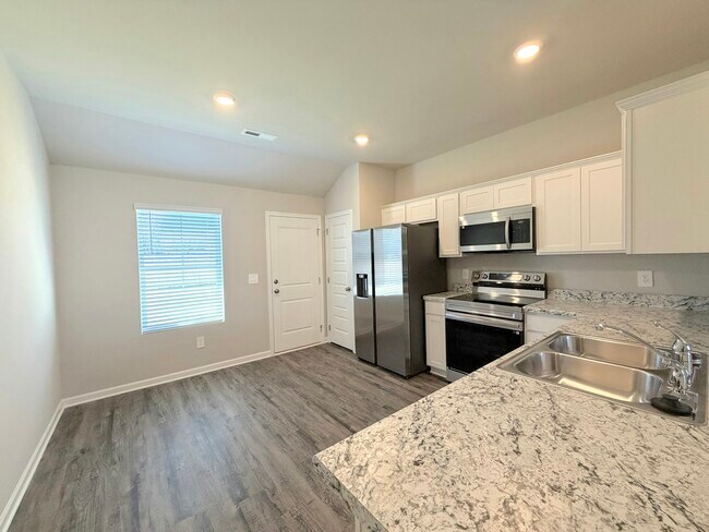 Building Photo - 107 Olde Hearth Rd