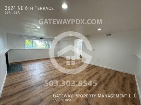 Building Photo - 3624 NE 6th Terrace