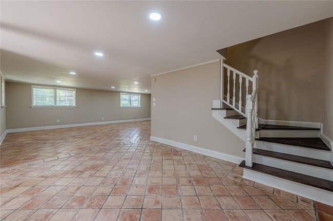 Building Photo - 2151 Zelda Dr NE
