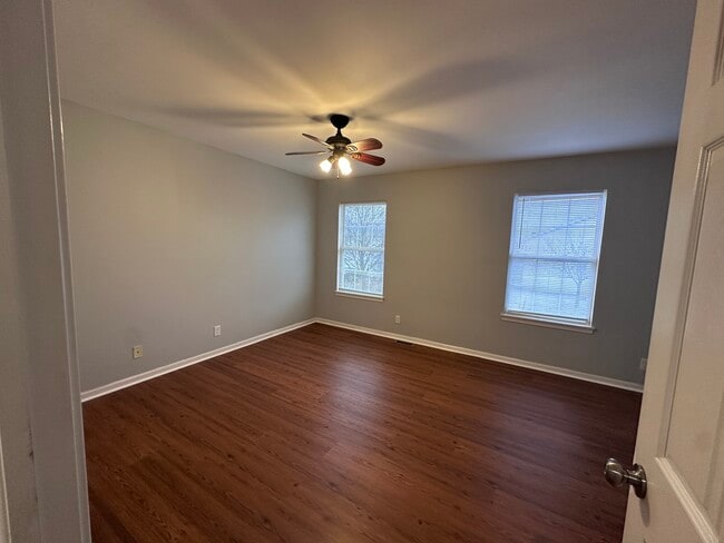 Building Photo - 22248 W Niagara Trail