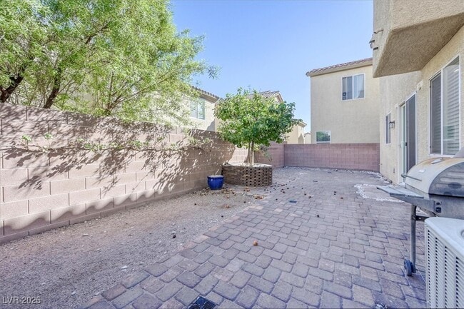 Building Photo - 7558 Crooked Branch St