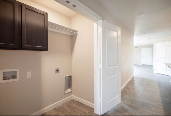 Building Photo - Bell Farms - 2414