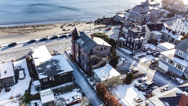 Building Photo - 322 Humphrey St