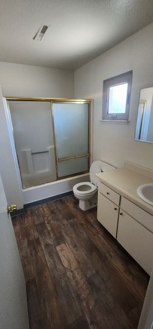 Building Photo - 2 Bedroom town home in Sparks! Coming Soon!