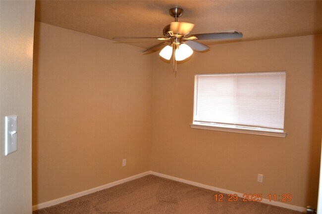 Building Photo - 16430 Canario Dr