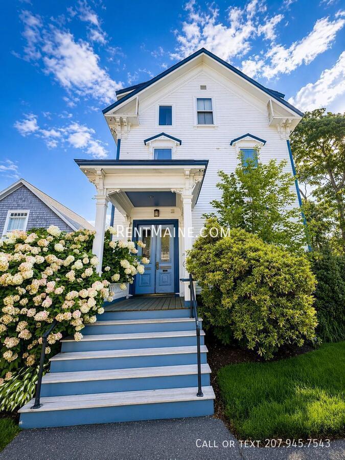 Building Photo - 269 French St