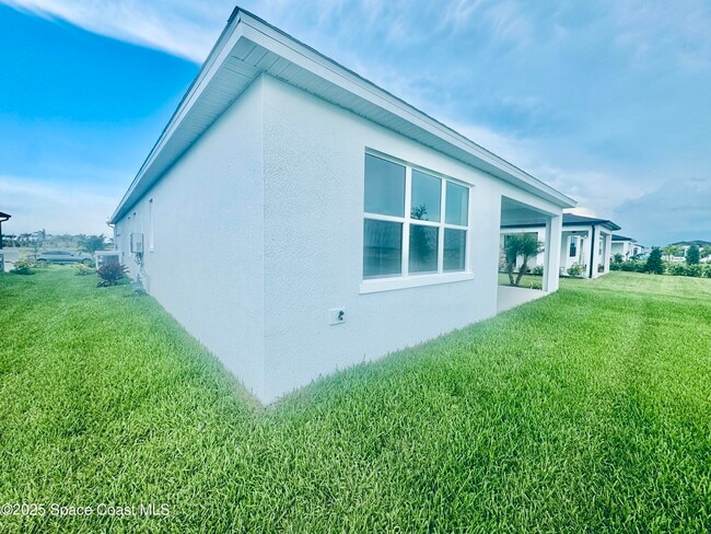 Building Photo - 8538 Rocard Ct