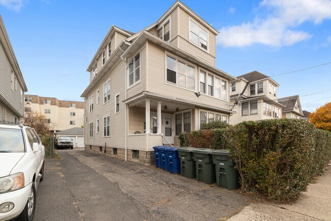 Building Photo - 116 Scofield Ave