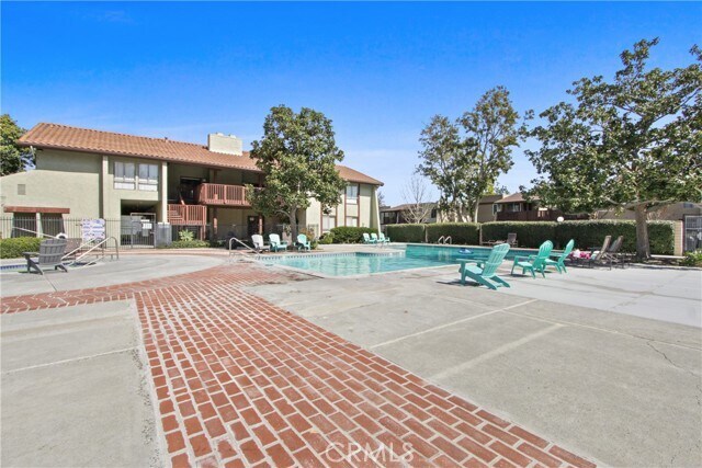 Building Photo - 1010 W MacArthur Blvd