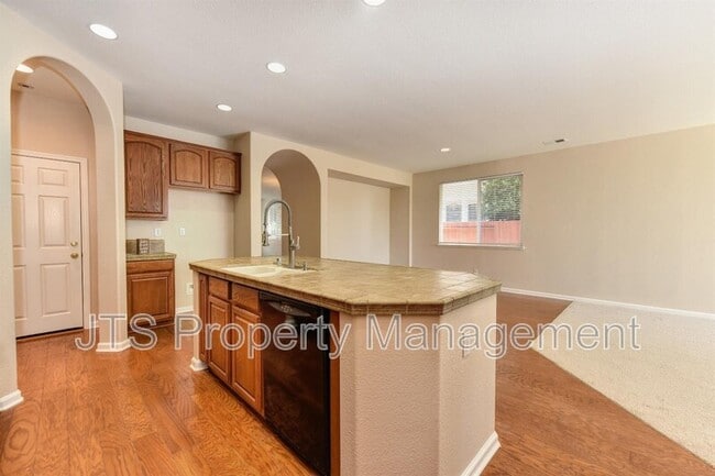 Building Photo - 11722 Kouros Way